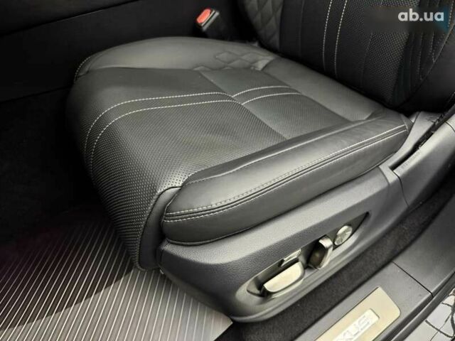 Лексус ЛХ, об'ємом двигуна 3.4 л та пробігом 49 тис. км за 134900 $, фото 27 на Automoto.ua