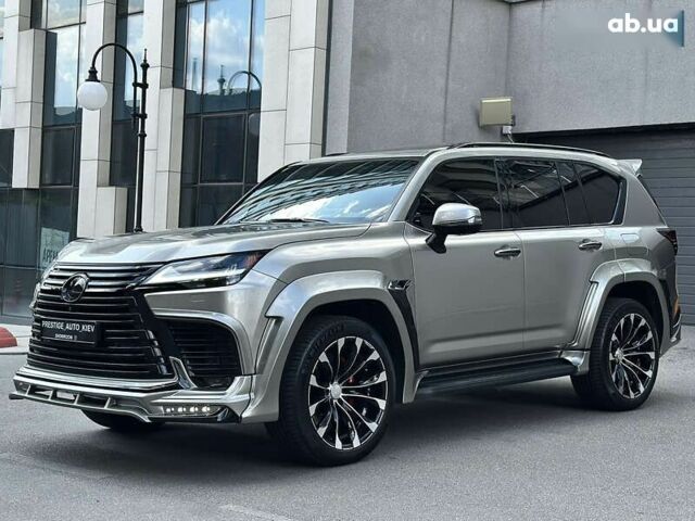 Лексус ЛХ, объемом двигателя 3.5 л и пробегом 95 тыс. км за 127000 $, фото 12 на Automoto.ua