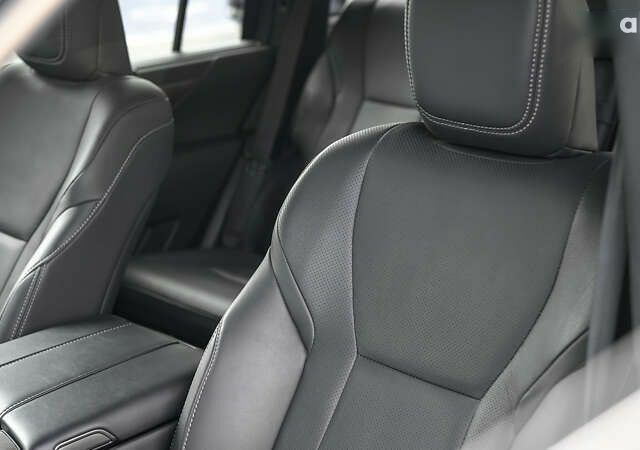 Лексус ЛХ, объемом двигателя 3.4 л и пробегом 20 тыс. км за 120018 $, фото 18 на Automoto.ua