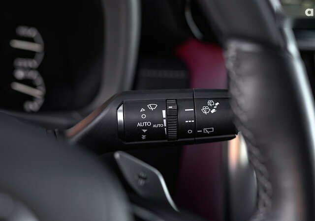 Лексус ЛХ, объемом двигателя 3.4 л и пробегом 137 тыс. км за 91749 $, фото 26 на Automoto.ua