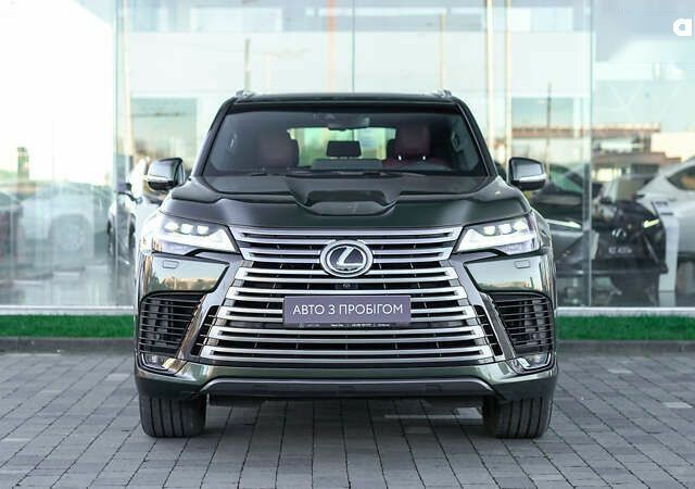 Лексус ЛХ, объемом двигателя 3.4 л и пробегом 137 тыс. км за 91749 $, фото 4 на Automoto.ua