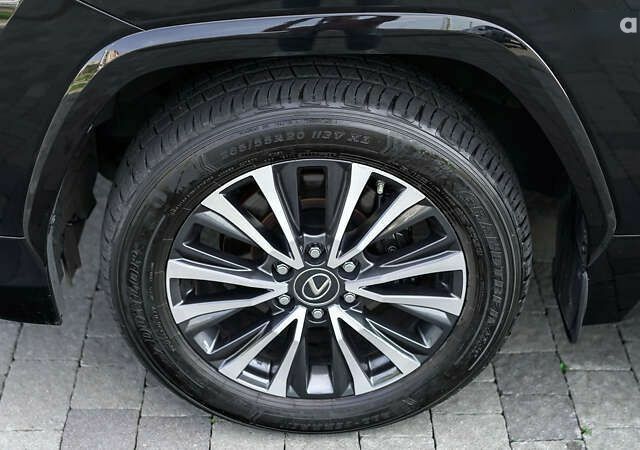 Лексус ЛХ, объемом двигателя 3.4 л и пробегом 20 тыс. км за 120018 $, фото 13 на Automoto.ua