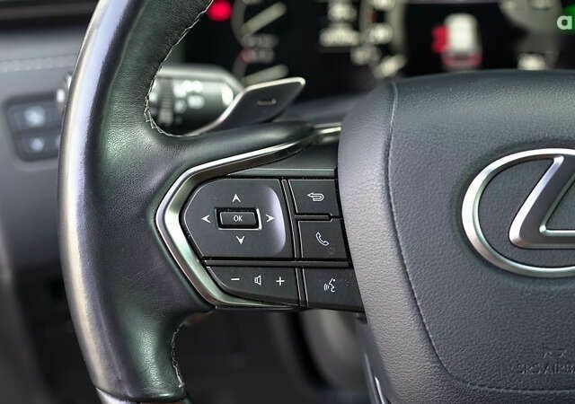Лексус ЛХ, объемом двигателя 3.4 л и пробегом 20 тыс. км за 120018 $, фото 23 на Automoto.ua