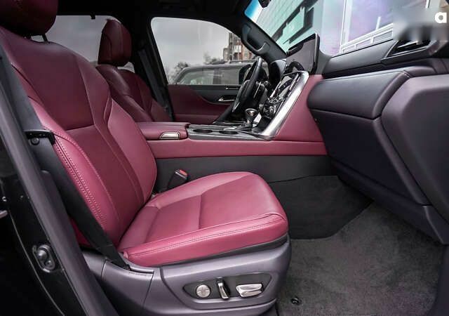 Лексус ЛХ, объемом двигателя 3.4 л и пробегом 42 тыс. км за 122018 $, фото 5 на Automoto.ua