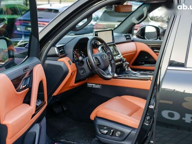 Лексус ЛХ, объемом двигателя 3.5 л и пробегом 58 тыс. км за 129000 $, фото 17 на Automoto.ua