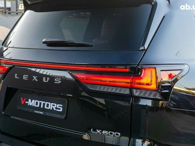 Лексус ЛХ, объемом двигателя 3.5 л и пробегом 58 тыс. км за 129000 $, фото 14 на Automoto.ua