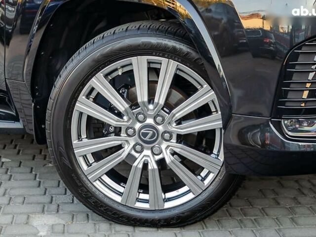 Лексус ЛХ, объемом двигателя 3.5 л и пробегом 58 тыс. км за 129000 $, фото 16 на Automoto.ua