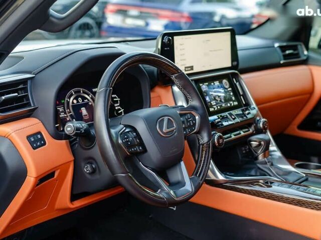 Лексус ЛХ, объемом двигателя 3.5 л и пробегом 58 тыс. км за 129000 $, фото 18 на Automoto.ua