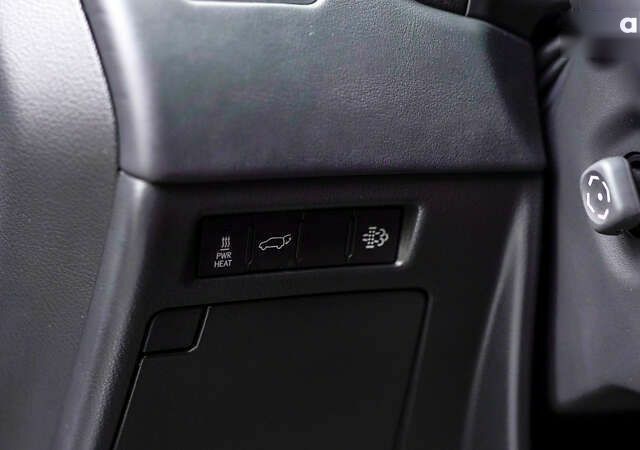 Лексус ЛХ, объемом двигателя 3.4 л и пробегом 42 тыс. км за 122018 $, фото 16 на Automoto.ua
