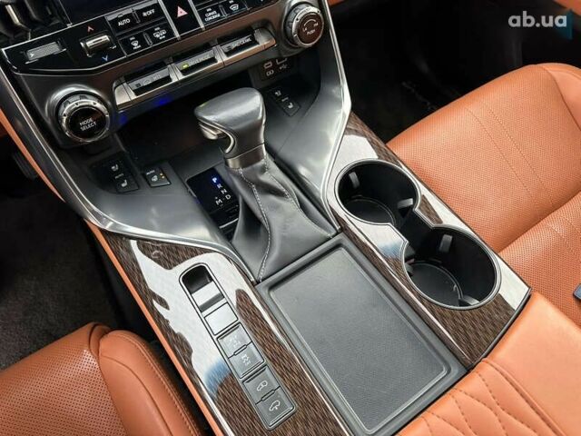 Лексус ЛХ, об'ємом двигуна 3.5 л та пробігом 88 тис. км за 124999 $, фото 11 на Automoto.ua