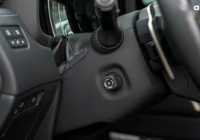 Лексус ЛХ, объемом двигателя 3.4 л и пробегом 42 тыс. км за 120596 $, фото 21 на Automoto.ua