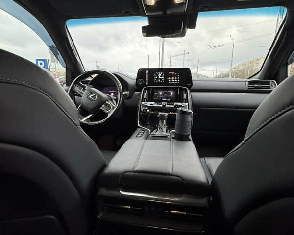 Лексус ЛХ, об'ємом двигуна 3.3 л та пробігом 24 тис. км за 126900 $, фото 15 на Automoto.ua