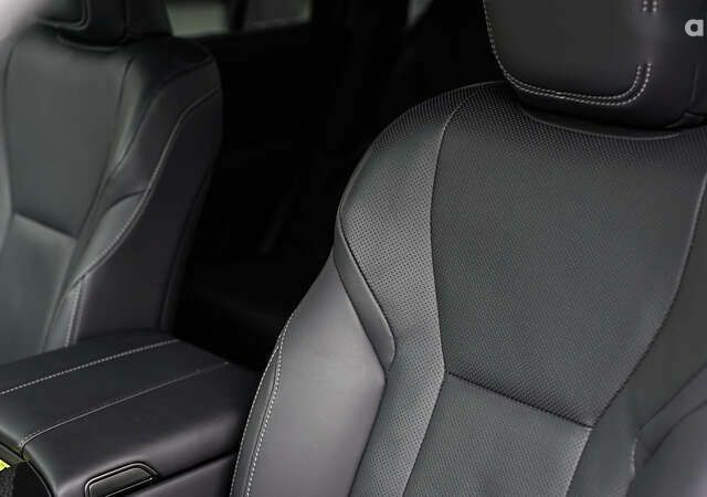 Лексус ЛХ, объемом двигателя 3.4 л и пробегом 42 тыс. км за 117018 $, фото 14 на Automoto.ua