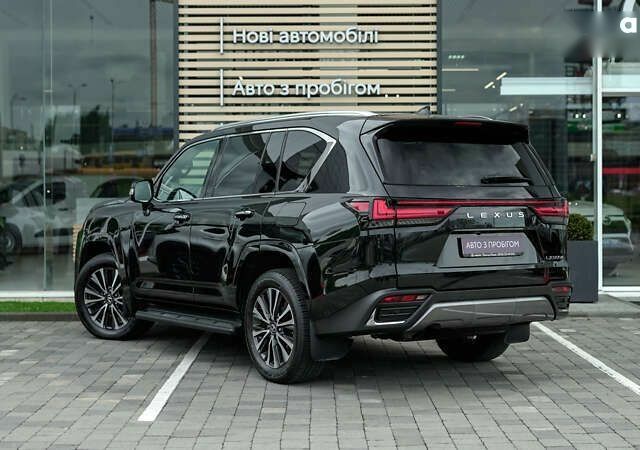 Лексус ЛХ, объемом двигателя 3.4 л и пробегом 42 тыс. км за 117018 $, фото 1 на Automoto.ua