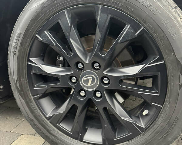 Лексус ЛХ, об'ємом двигуна 3.3 л та пробігом 24 тис. км за 126900 $, фото 16 на Automoto.ua