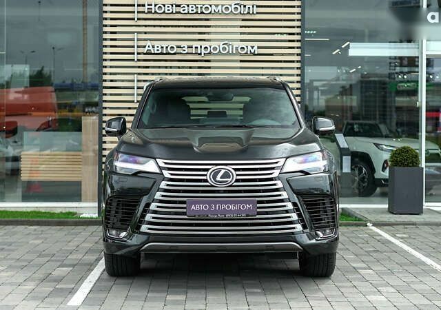 Лексус ЛХ, объемом двигателя 3.4 л и пробегом 42 тыс. км за 117018 $, фото 4 на Automoto.ua
