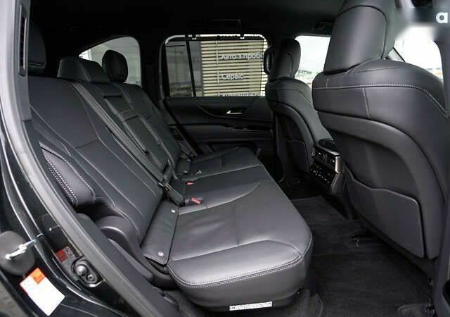 Лексус ЛХ, объемом двигателя 3.4 л и пробегом 42 тыс. км за 117018 $, фото 6 на Automoto.ua