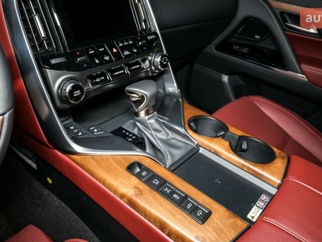 Лексус ЛХ, объемом двигателя 3.35 л и пробегом 0 тыс. км за 134840 $, фото 13 на Automoto.ua