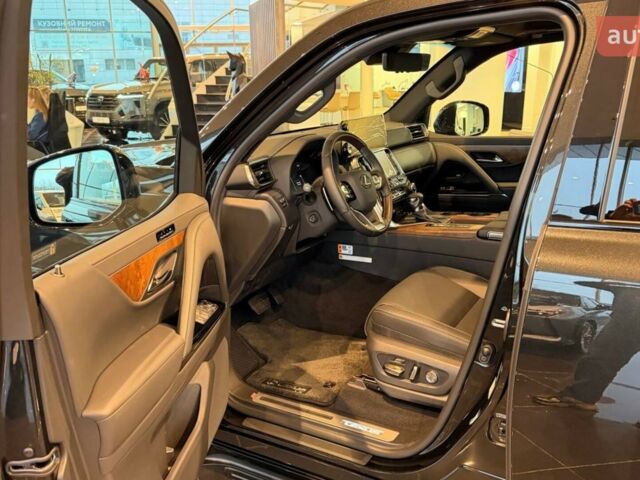 Лексус ЛХ, объемом двигателя 3.35 л и пробегом 0 тыс. км за 147900 $, фото 10 на Automoto.ua