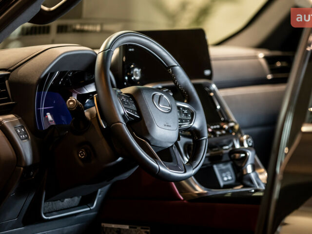 Лексус ЛХ, объемом двигателя 3.35 л и пробегом 0 тыс. км за 126850 $, фото 13 на Automoto.ua