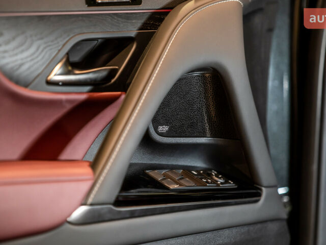 Лексус ЛХ, объемом двигателя 3.35 л и пробегом 0 тыс. км за 134840 $, фото 12 на Automoto.ua