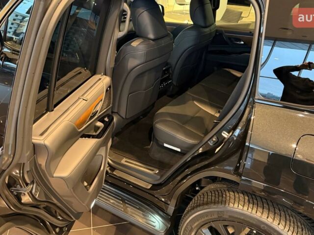 Лексус ЛХ, объемом двигателя 3.35 л и пробегом 0 тыс. км за 147900 $, фото 8 на Automoto.ua
