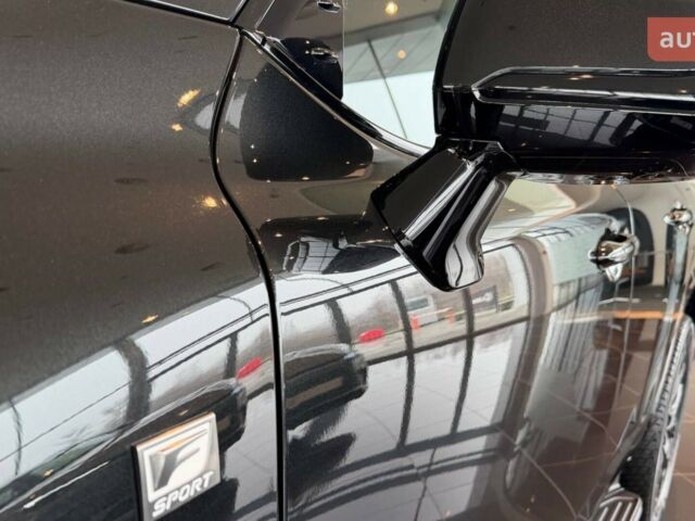 Лексус ЛХ, объемом двигателя 3.35 л и пробегом 0 тыс. км за 147900 $, фото 2 на Automoto.ua