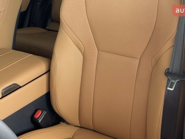 Лексус ЛХ, объемом двигателя 3.35 л и пробегом 0 тыс. км за 134840 $, фото 10 на Automoto.ua