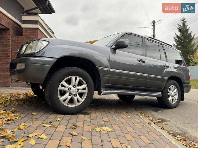 Сірий Лексус ЛХ, об'ємом двигуна 4.66 л та пробігом 220 тис. км за 11000 $, фото 13 на Automoto.ua