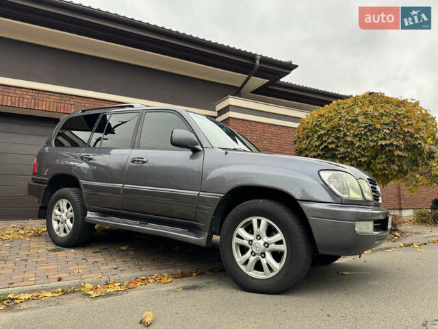 Сірий Лексус ЛХ, об'ємом двигуна 4.66 л та пробігом 220 тис. км за 11000 $, фото 15 на Automoto.ua