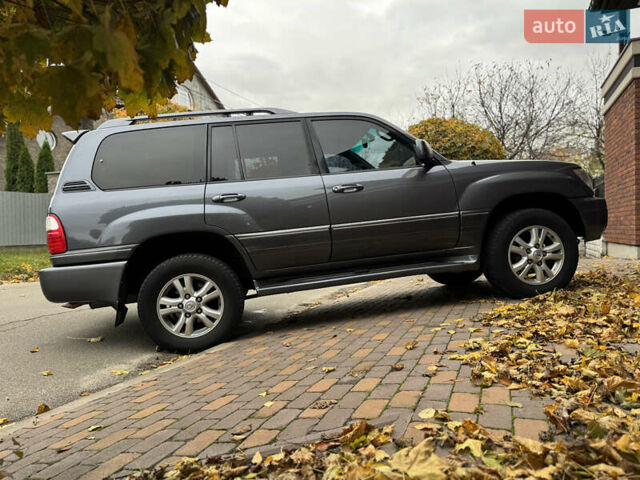 Сірий Лексус ЛХ, об'ємом двигуна 4.66 л та пробігом 220 тис. км за 11000 $, фото 12 на Automoto.ua