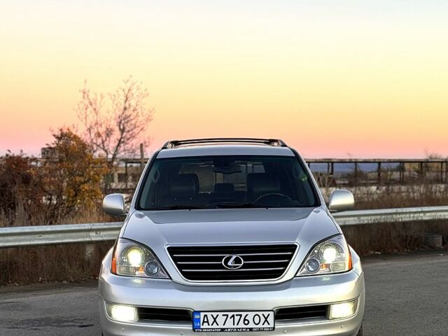 Серый Лексус ЛХ, объемом двигателя 4.7 л и пробегом 217 тыс. км за 14200 $, фото 1 на Automoto.ua