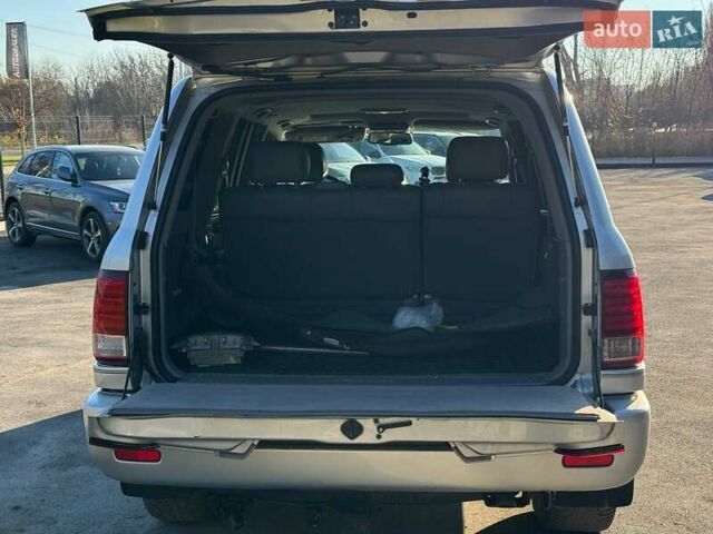 Сірий Лексус ЛХ, об'ємом двигуна 4.66 л та пробігом 227 тис. км за 15200 $, фото 11 на Automoto.ua