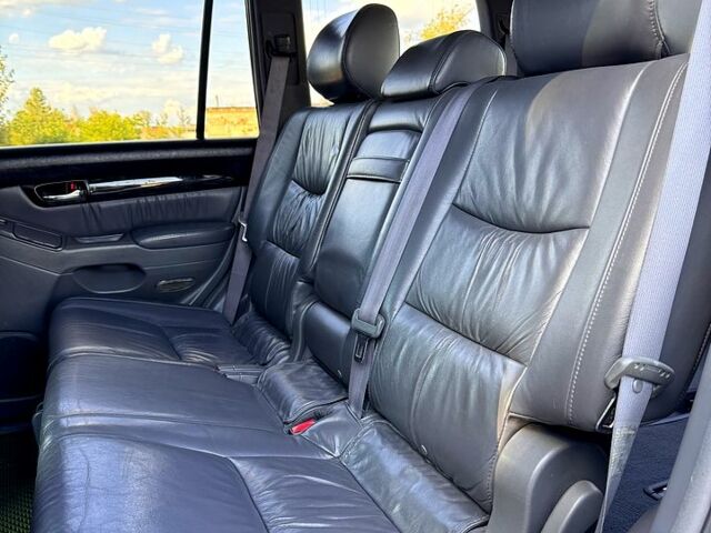 Серый Лексус ЛХ, объемом двигателя 4.7 л и пробегом 217 тыс. км за 14200 $, фото 10 на Automoto.ua