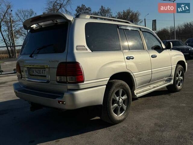 Сірий Лексус ЛХ, об'ємом двигуна 4.66 л та пробігом 227 тис. км за 15200 $, фото 6 на Automoto.ua