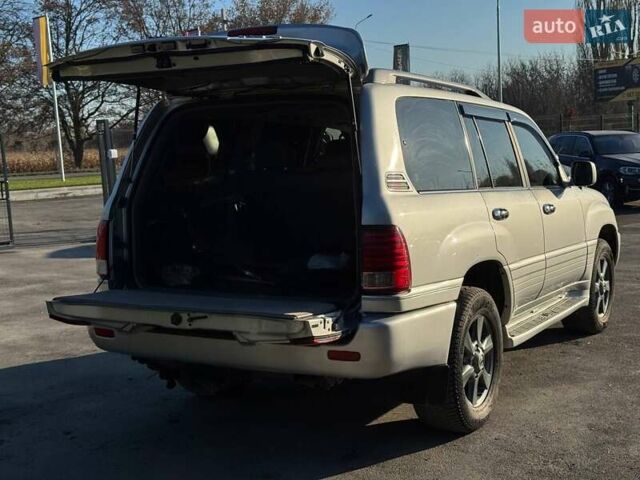 Сірий Лексус ЛХ, об'ємом двигуна 4.66 л та пробігом 227 тис. км за 15200 $, фото 13 на Automoto.ua