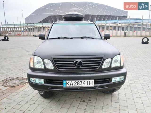 Лексус ЛХ 2005 в Львове на Automoto.ua Серый Лексус ЛХ, объемом двигателя 4.66 л и пробегом 445 тыс. км за 19900 $, фото 9 на Automoto.ua