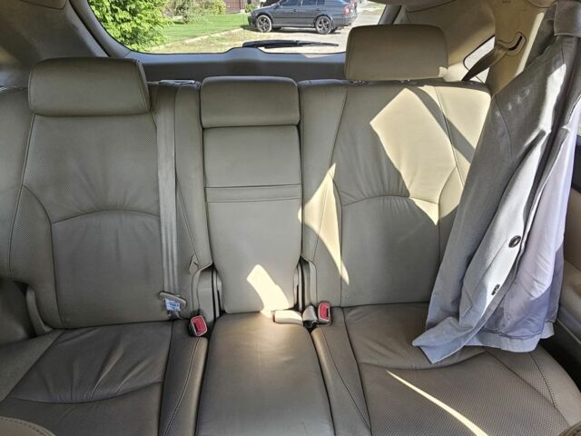 Лексус ЛХ 2006 у Києві на Automoto.ua Сірий Лексус ЛХ, об'ємом двигуна 3.3 л та пробігом 252 тис. км за 10200 $, фото 13 на Automoto.ua