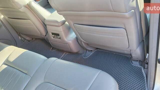 Серый Лексус ЛХ, объемом двигателя 4.67 л и пробегом 258 тыс. км за 19000 $, фото 54 на Automoto.ua