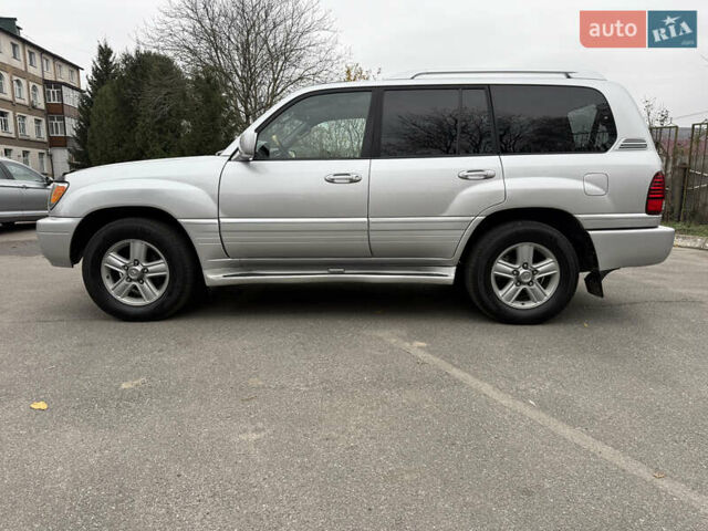 Сірий Лексус ЛХ, об'ємом двигуна 4.7 л та пробігом 306 тис. км за 14000 $, фото 23 на Automoto.ua