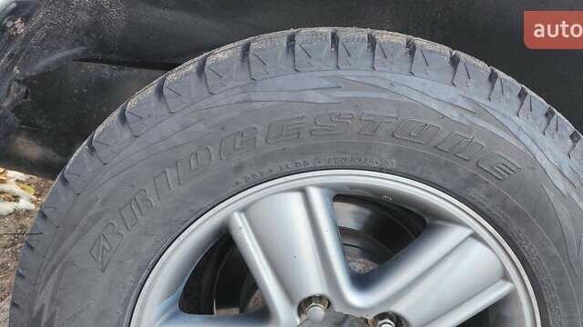 Серый Лексус ЛХ, объемом двигателя 4.67 л и пробегом 258 тыс. км за 19000 $, фото 17 на Automoto.ua