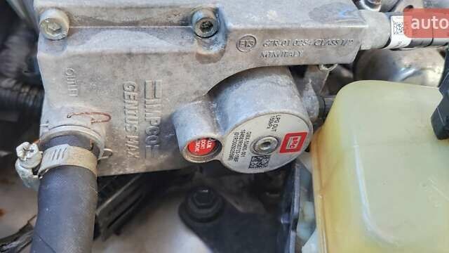 Серый Лексус ЛХ, объемом двигателя 4.67 л и пробегом 258 тыс. км за 19000 $, фото 15 на Automoto.ua