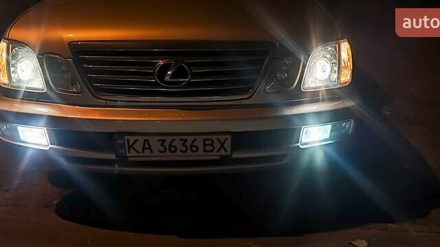 Серый Лексус ЛХ, объемом двигателя 4.67 л и пробегом 258 тыс. км за 19000 $, фото 19 на Automoto.ua