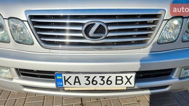 Серый Лексус ЛХ, объемом двигателя 4.67 л и пробегом 258 тыс. км за 19000 $, фото 11 на Automoto.ua
