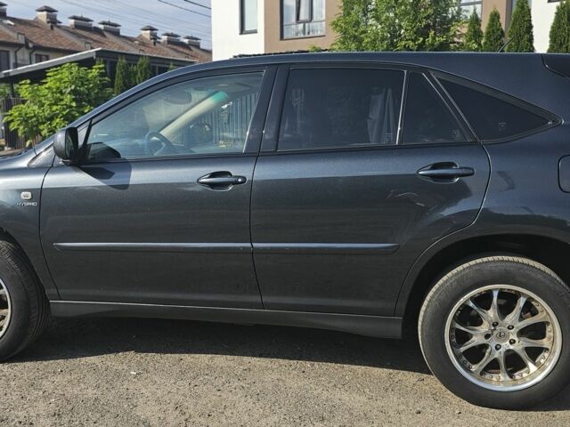 Лексус ЛХ 2006 у Києві на Automoto.ua Сірий Лексус ЛХ, об'ємом двигуна 3.3 л та пробігом 252 тис. км за 10200 $, фото 12 на Automoto.ua