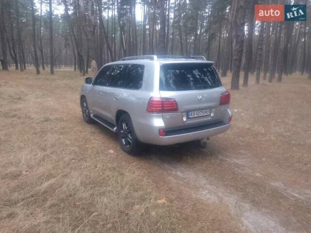 Сірий Лексус ЛХ, об'ємом двигуна 5.66 л та пробігом 360 тис. км за 21700 $, фото 4 на Automoto.ua