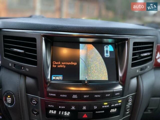 Сірий Лексус ЛХ, об'ємом двигуна 5.7 л та пробігом 295 тис. км за 21555 $, фото 45 на Automoto.ua