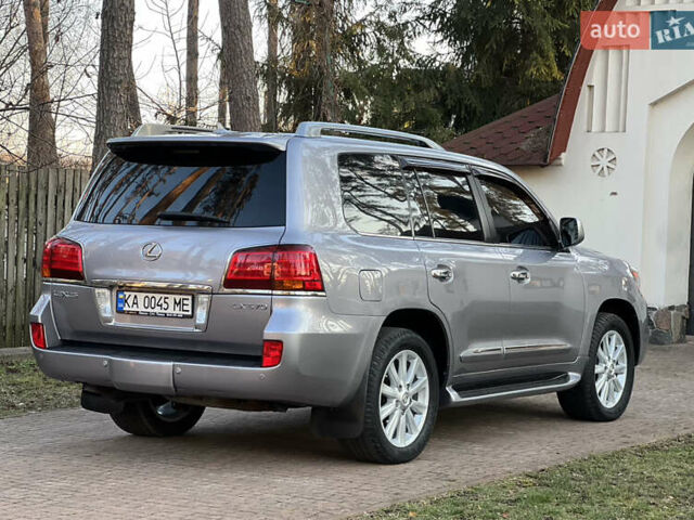 Сірий Лексус ЛХ, об'ємом двигуна 5.7 л та пробігом 285 тис. км за 26700 $, фото 16 на Automoto.ua