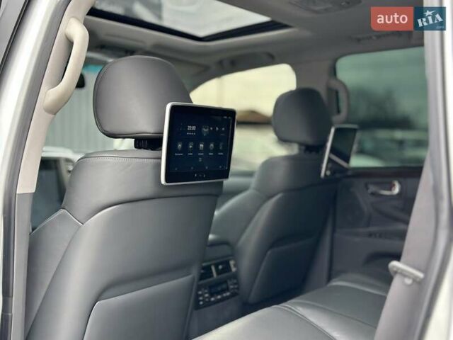 Серый Лексус ЛХ, объемом двигателя 5.66 л и пробегом 255 тыс. км за 24900 $, фото 29 на Automoto.ua