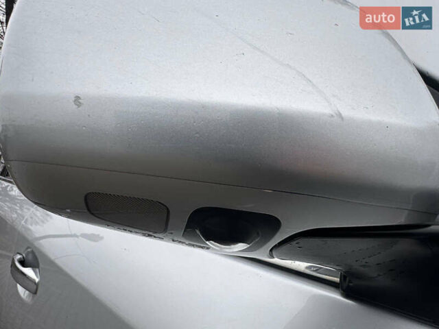 Серый Лексус ЛХ, объемом двигателя 5.66 л и пробегом 364 тыс. км за 25000 $, фото 23 на Automoto.ua